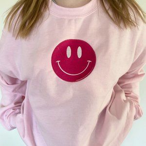 Retro Hot Pink Embroidery Smiley Face Crew Neck Sweater